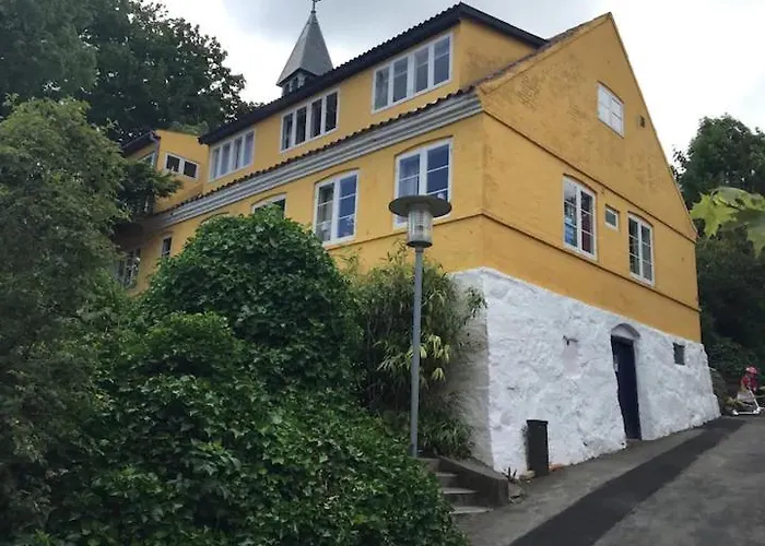 Charming In * Gudhjem